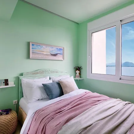 Lydia's Luxury شقة