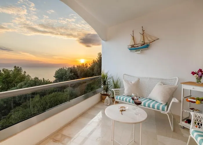 Lydia's Luxury شقة